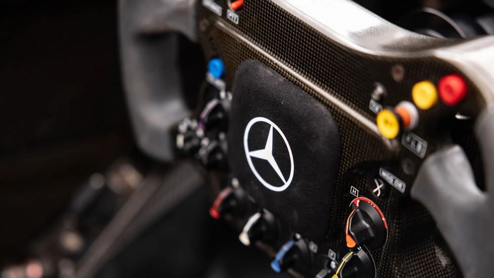 McLaren Mercedes MP4-21