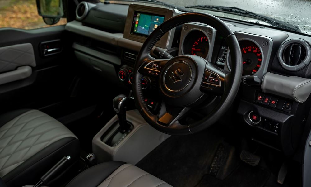 Suzuki Jimny 6x6