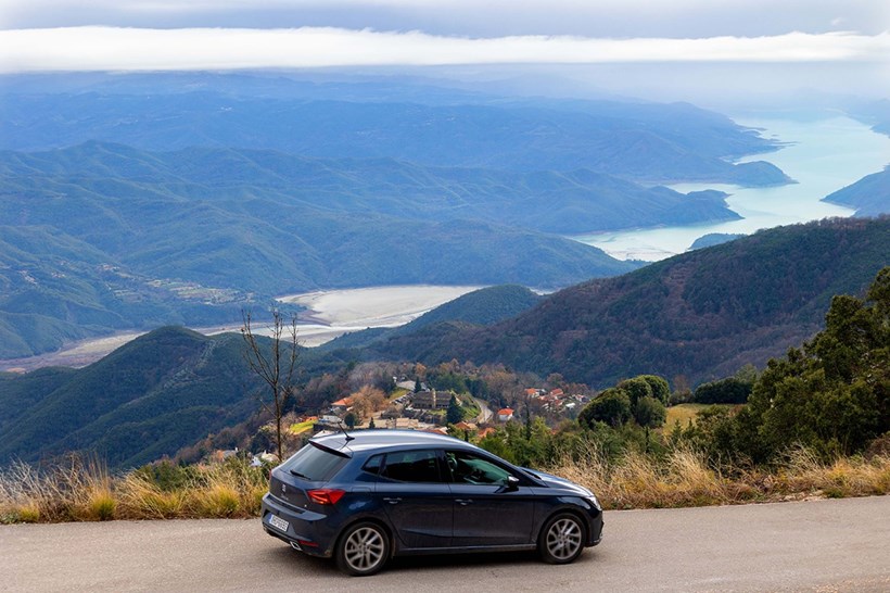 SEAT Ibiza ταξιδιωτικό Δυτικά Τζουμέρκα