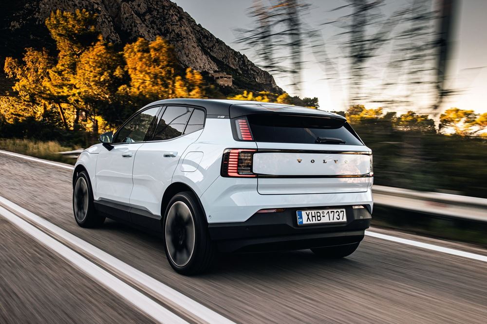 Volvo EX30 Mini SUV 2024