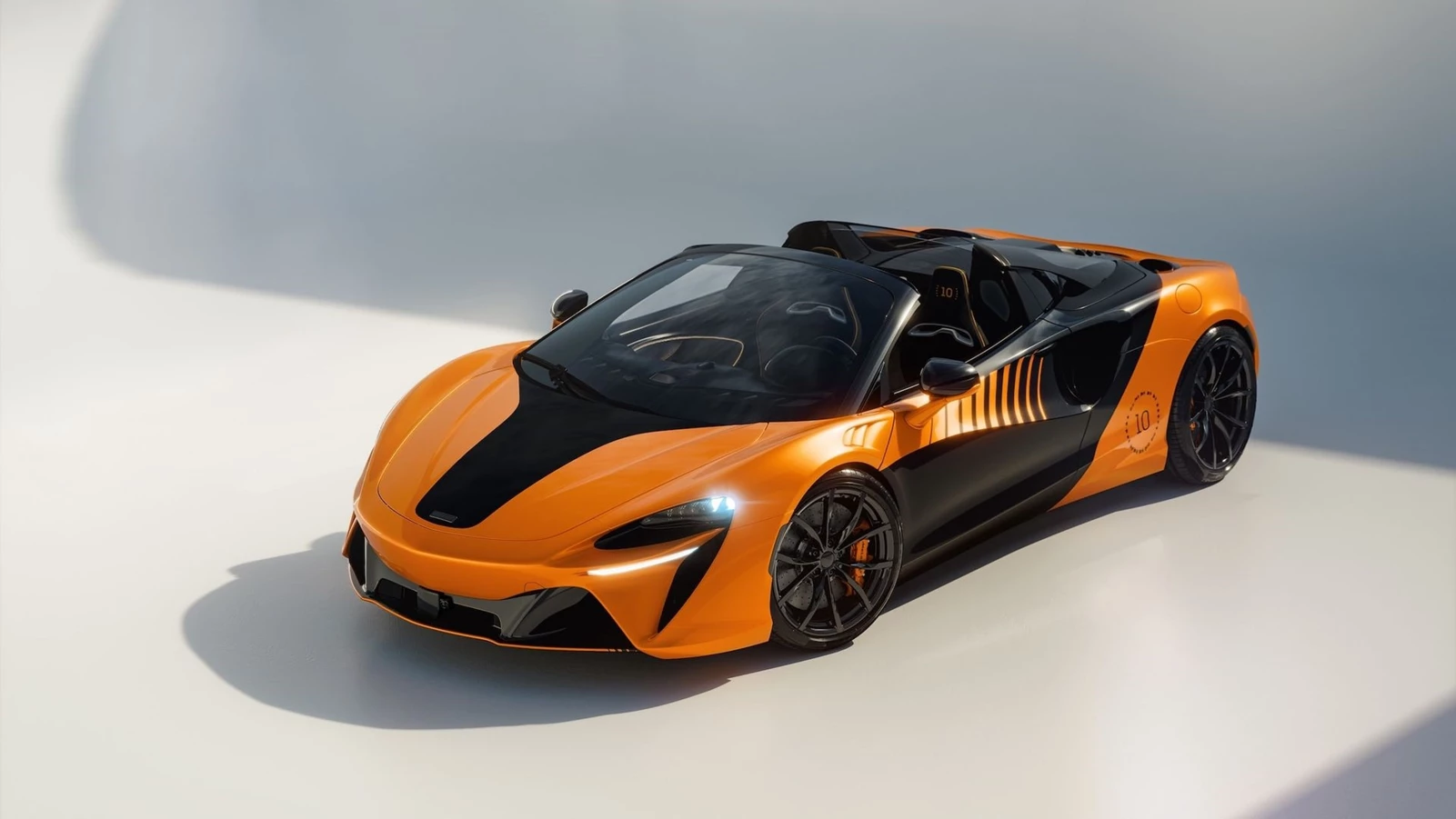 McLaren Artura Spider MCL39 Champion Edition