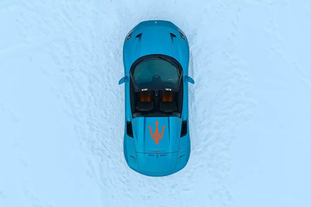Maserati MCPura Cielo Frozen Magma