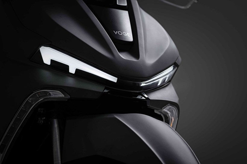 Voge SR16