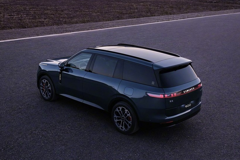 Lynk&Co 900