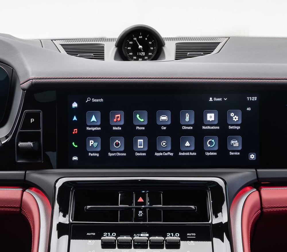 Porsche Panamera 2024 Interior