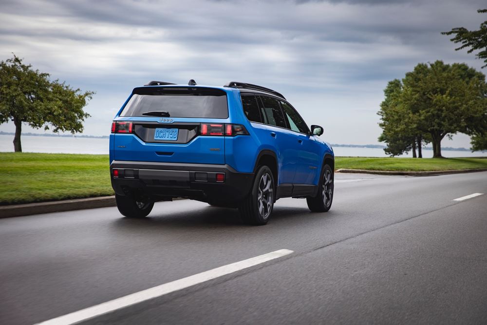 Jeep Cherokee MY2026