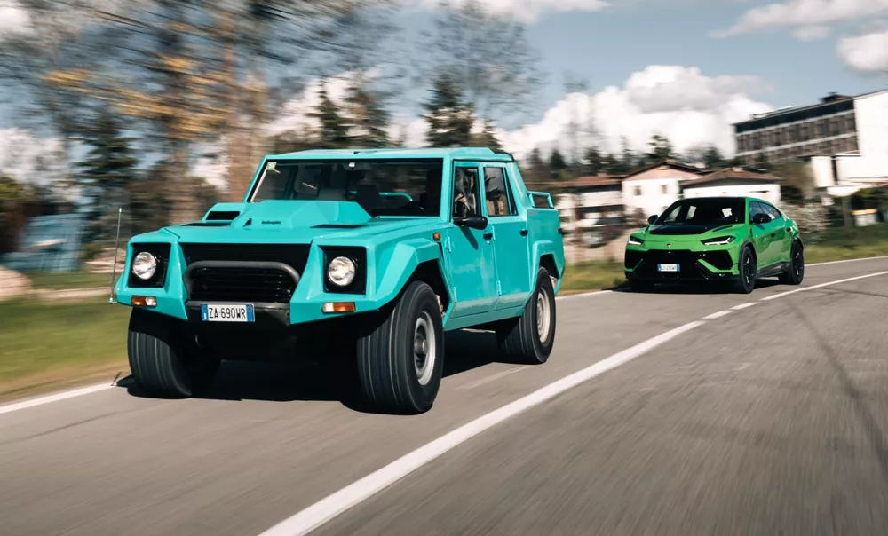 Lamborghini LM002