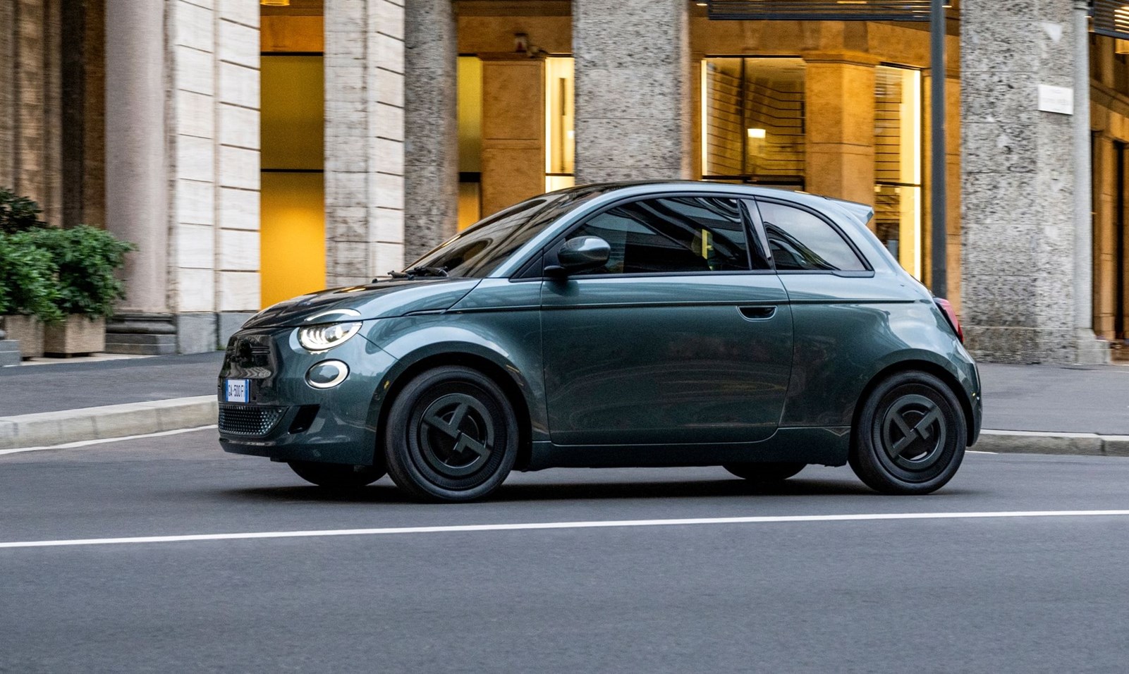 FIAT 500e Giorgio Armani