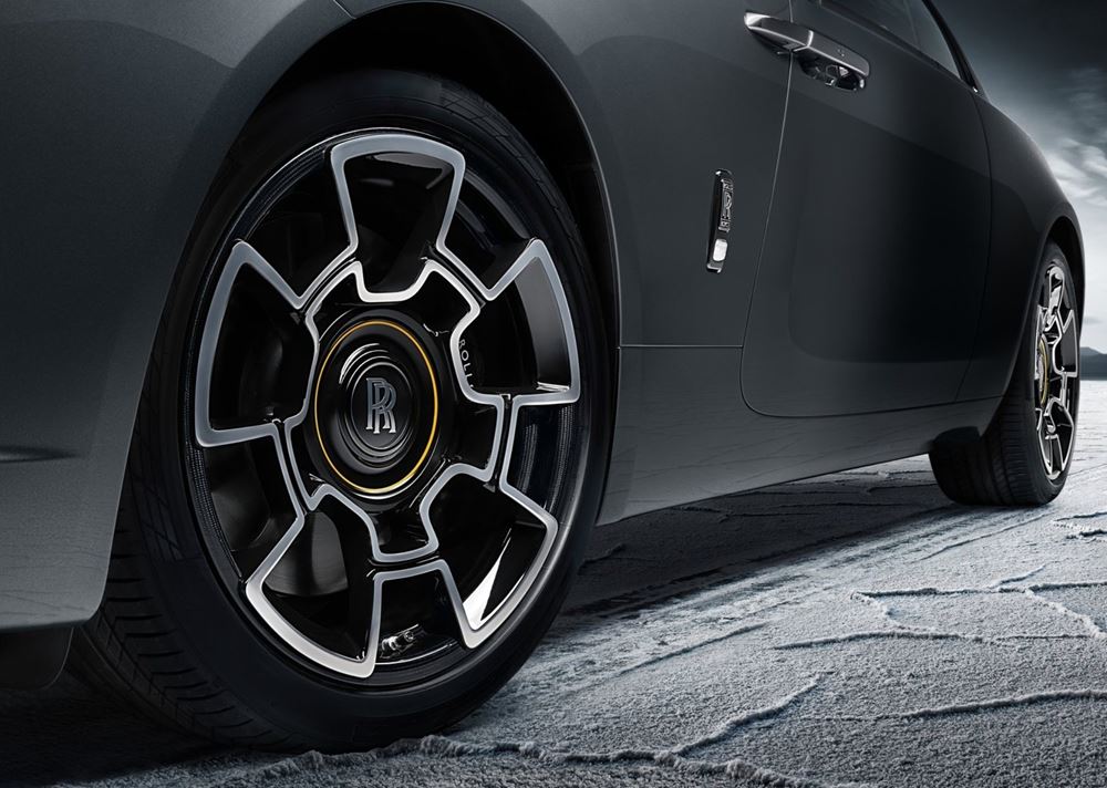 Rolls-Royce Wraith Black Arrow