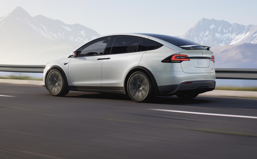 Tesla Model X Plaid