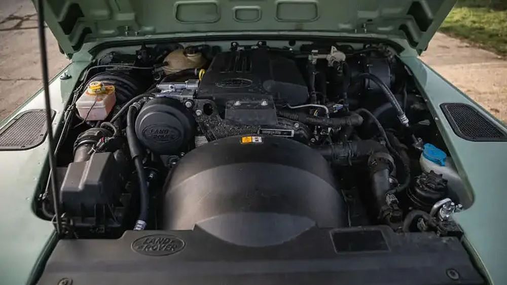 Land Rover Defender 110 Heritage Edition