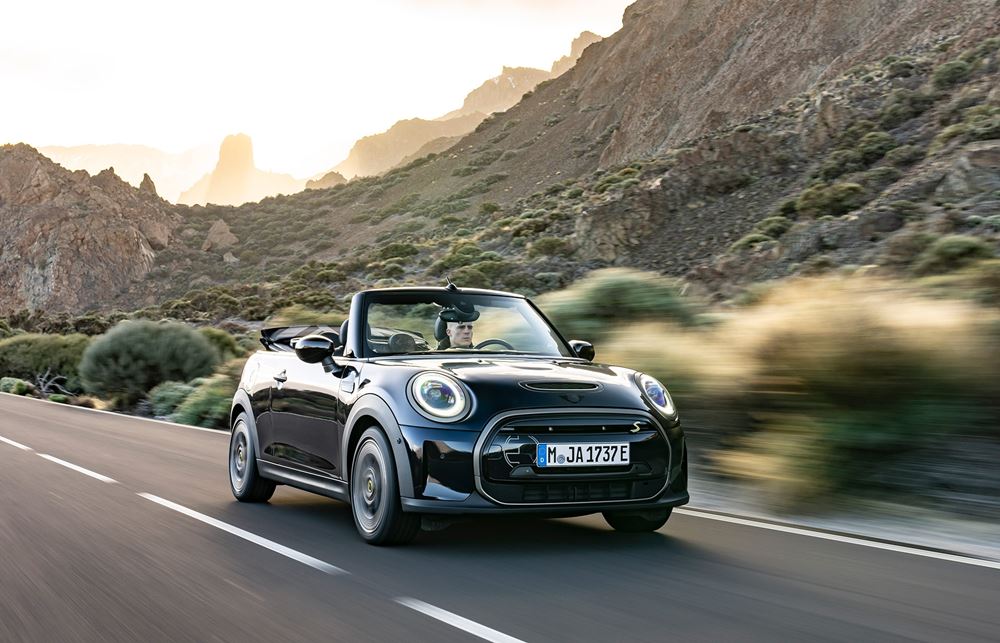 Mini Cooper SE Convertible