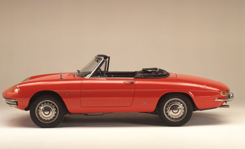 Alfa Romeo Duetto Spider