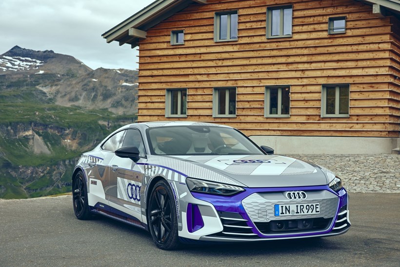 Audi e-tron GT Ice Race Edition