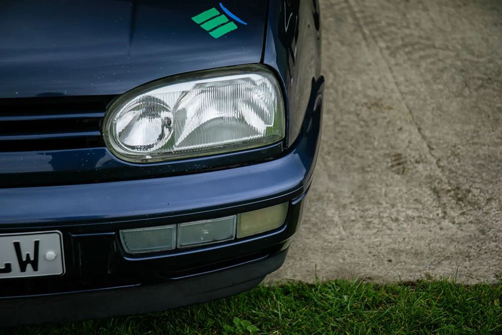 VW Golf Cabriolet Mk III Pink Floyd Edition