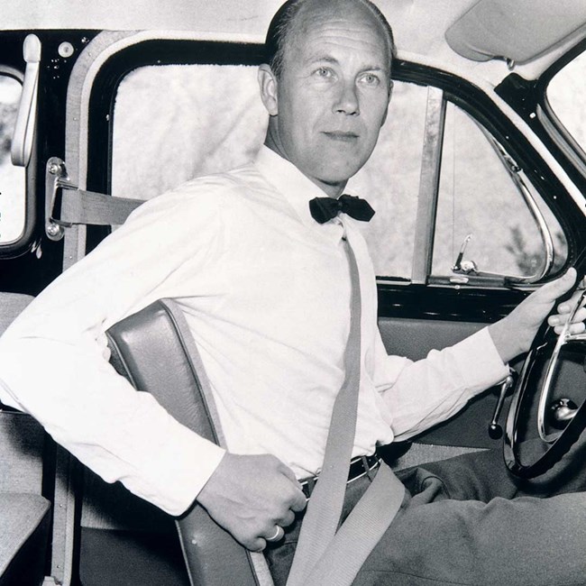 Volvo safety belts