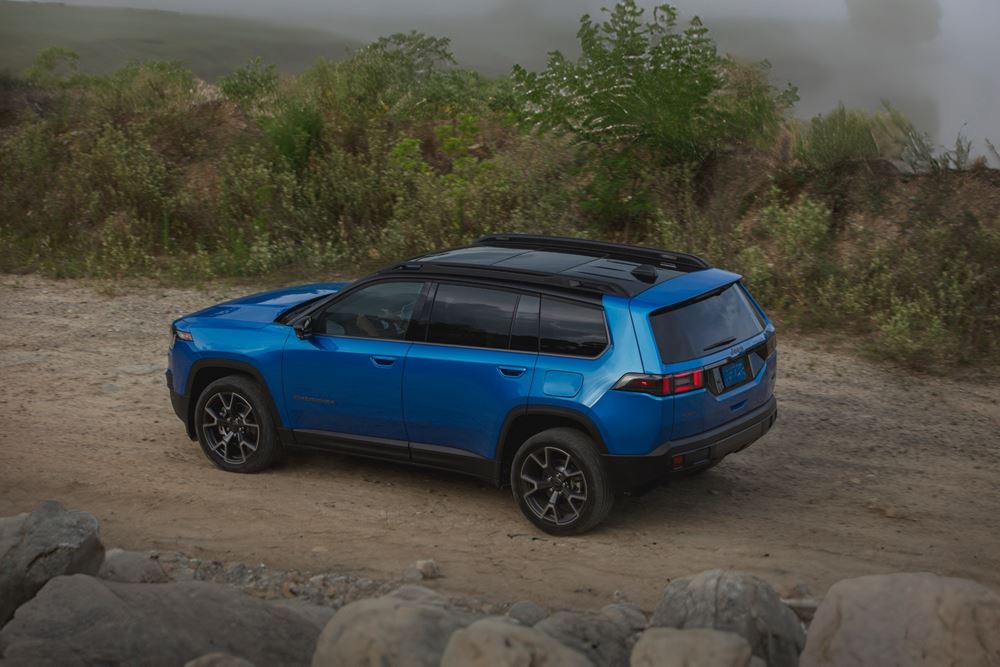 Jeep Cherokee MY2026