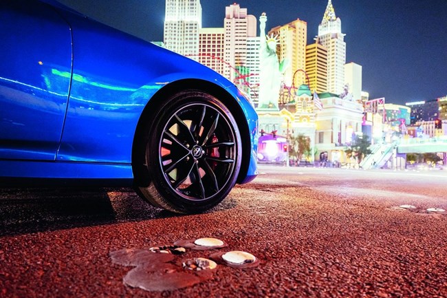 Οδηγούμε το νέο Nissan Z στο Λας Βέγκας