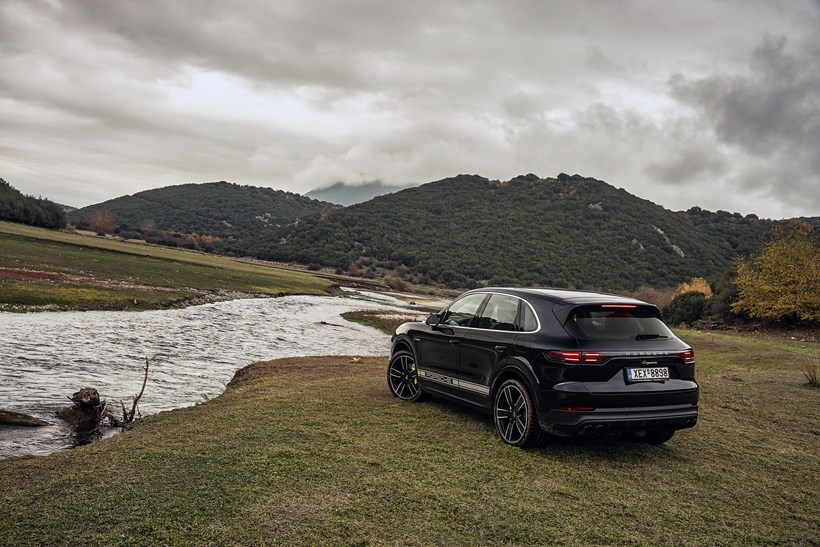 Porsche Cayenne Hybrid