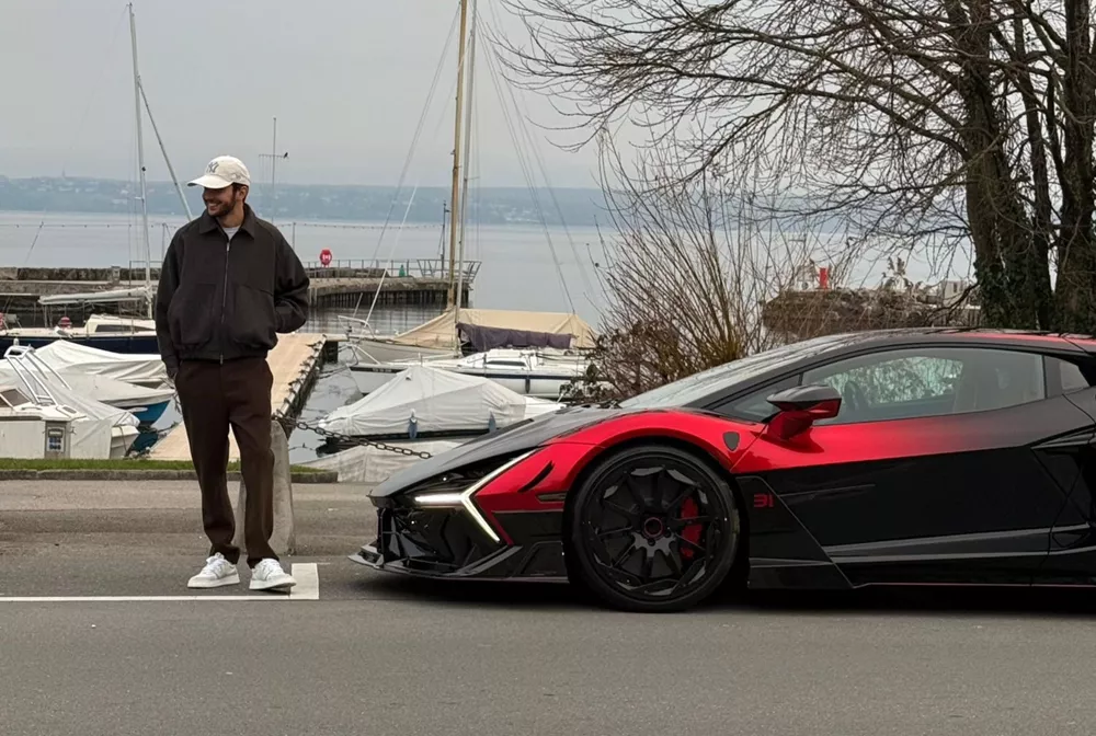 Lamborghini Revuelto Esteban Ocon