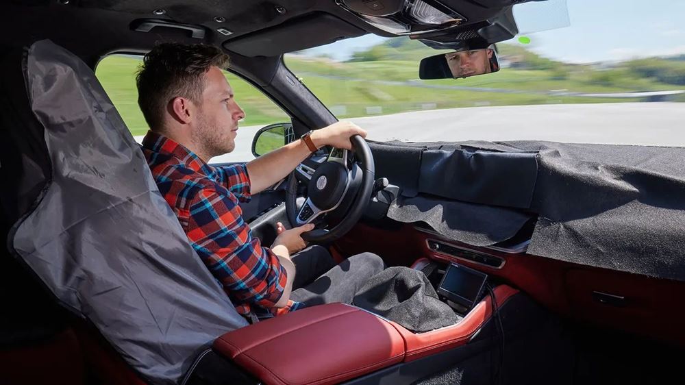 BMW XM: Οδηγούμε το πρωτότυπο