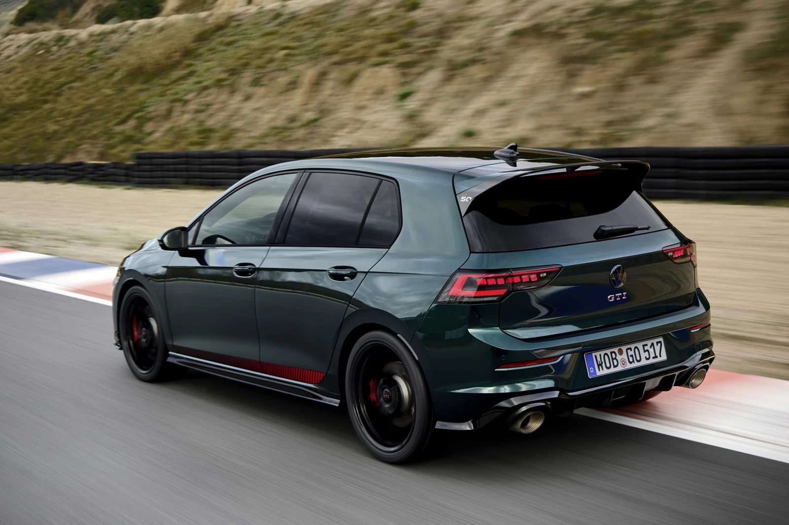 VW Golf GTI Edition 50