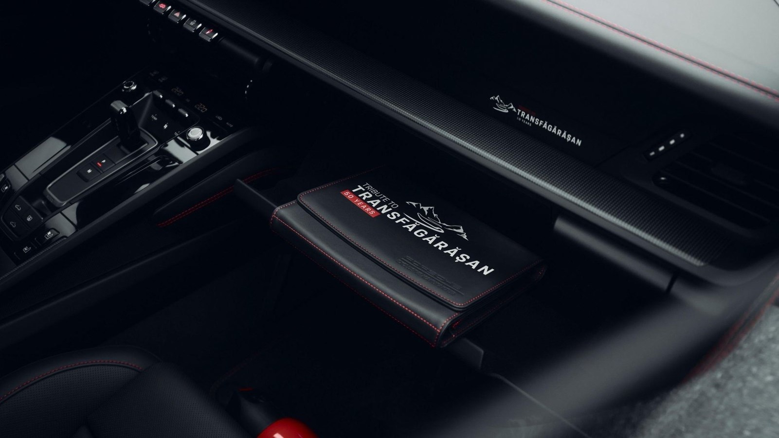 Porsche 911 Carrera 4 GTS Transfagarasan