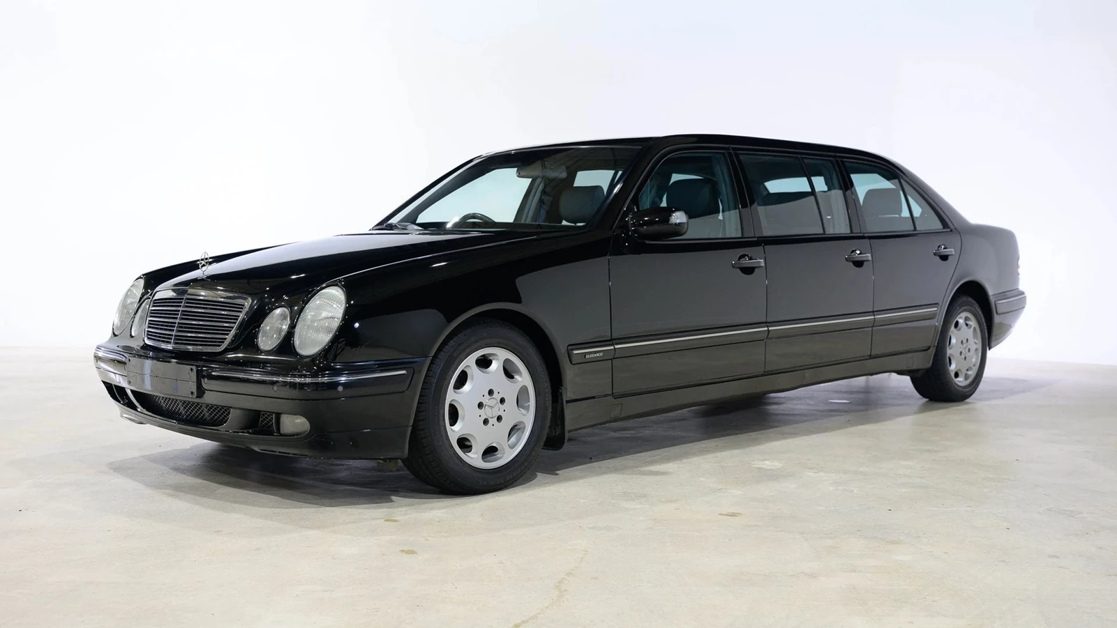 2000 Mercedes-Benz E 280 Limousine
