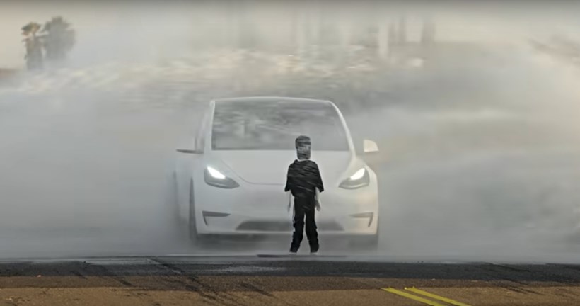 Tesla Autopilot test