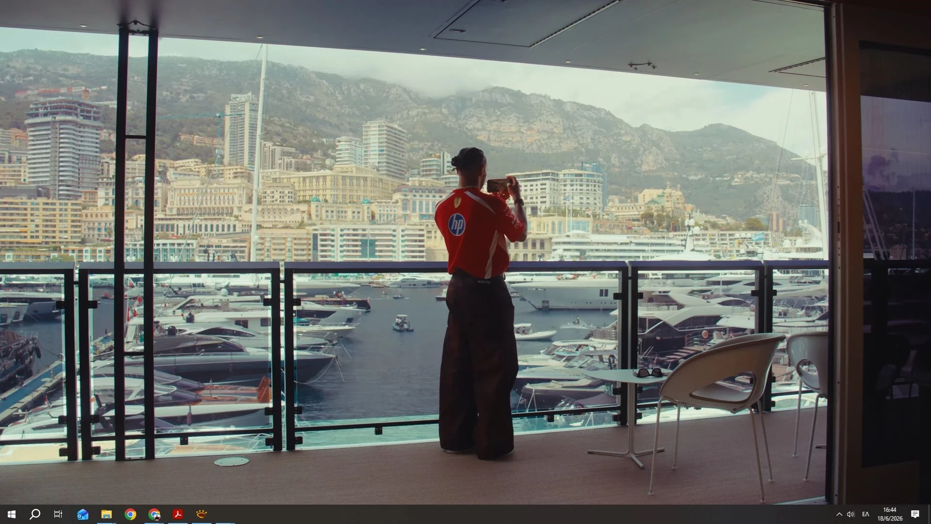 Lewis Hamilton μπαλκόνι Μονακό
