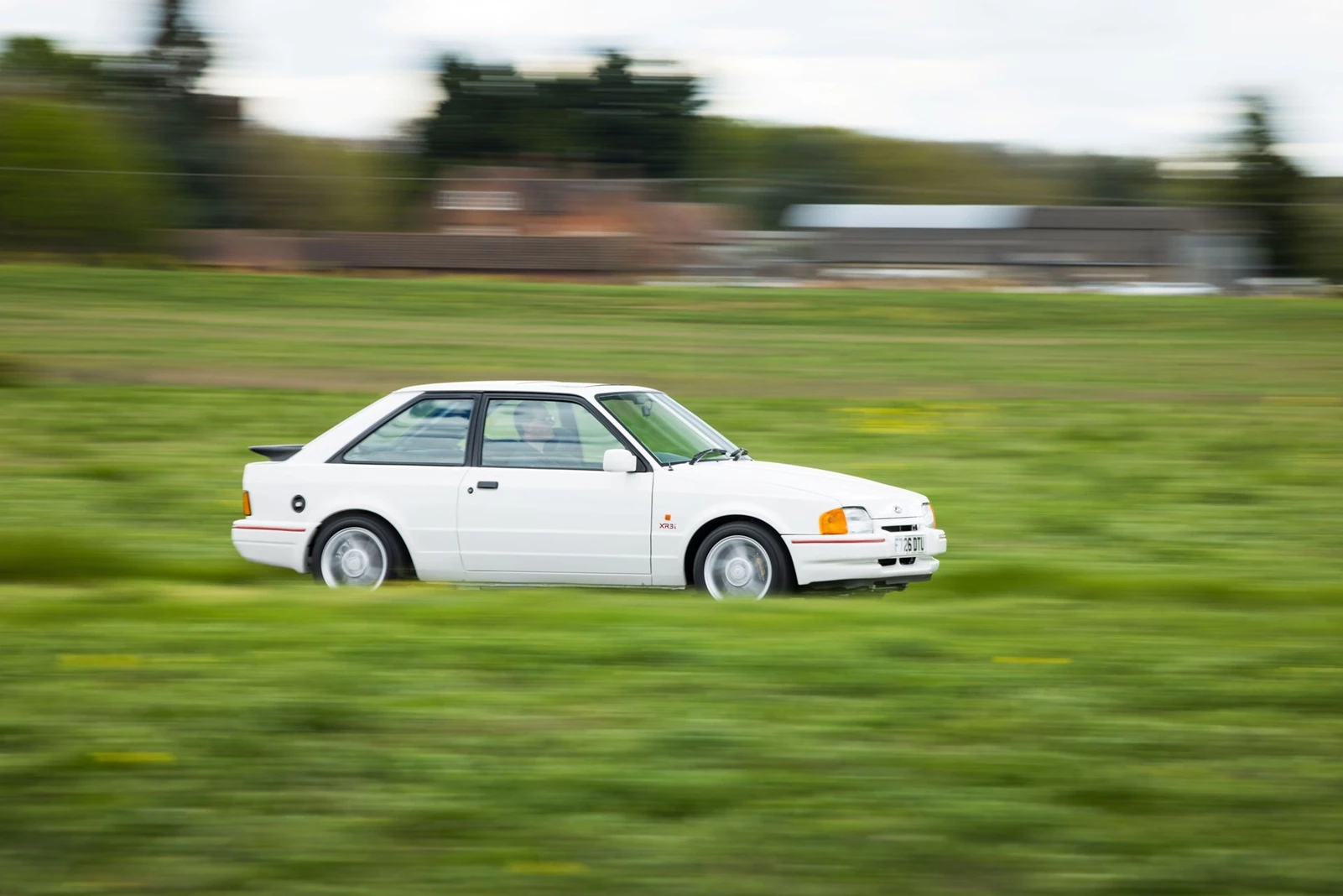Ford Escort XR3i Restomod