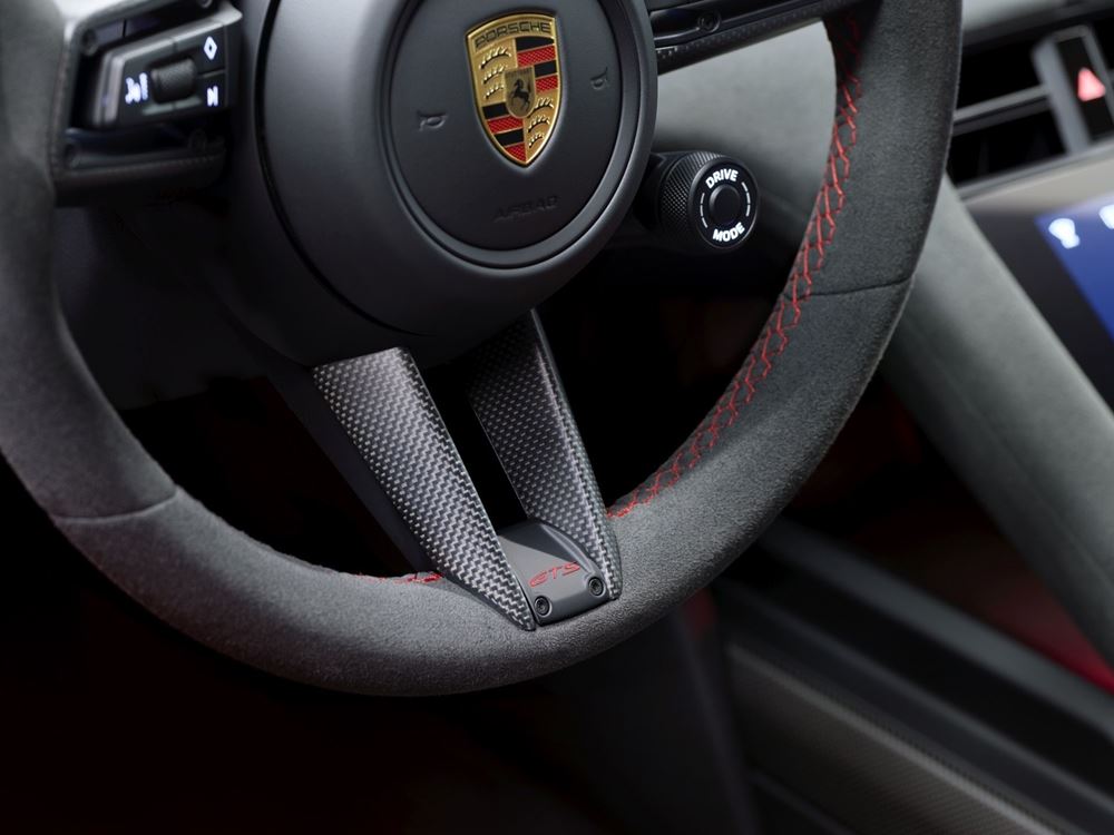 Porsche Taycan GTS