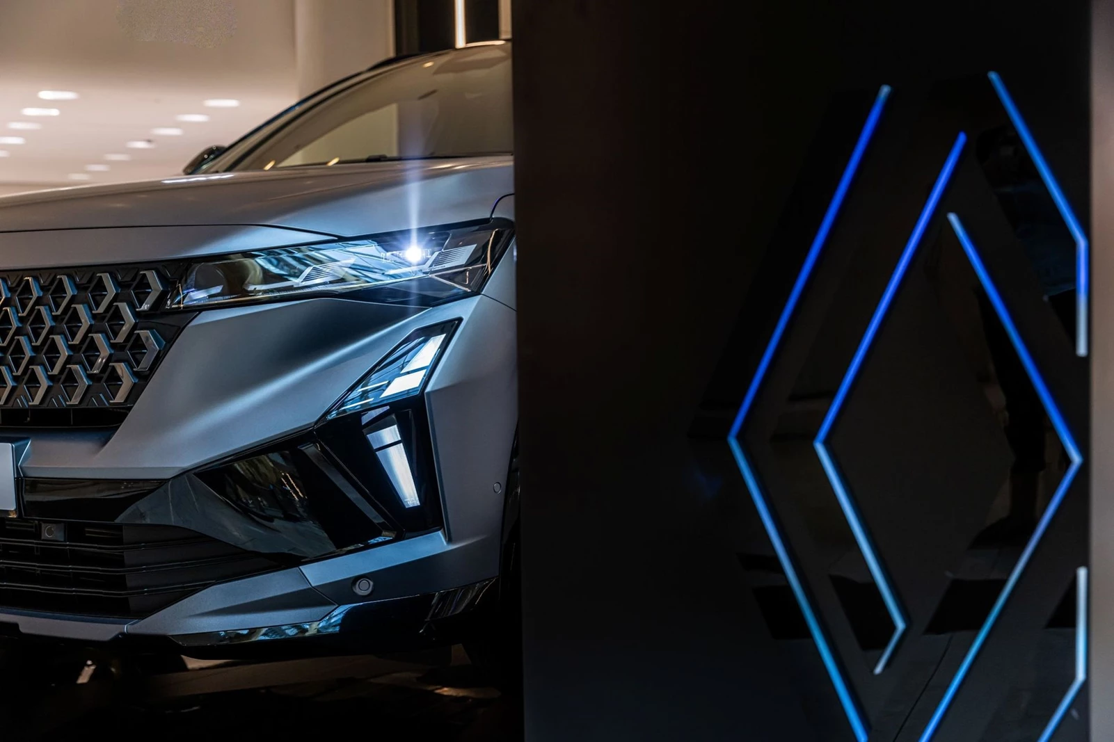 Renault Austral στο Golden Hall
