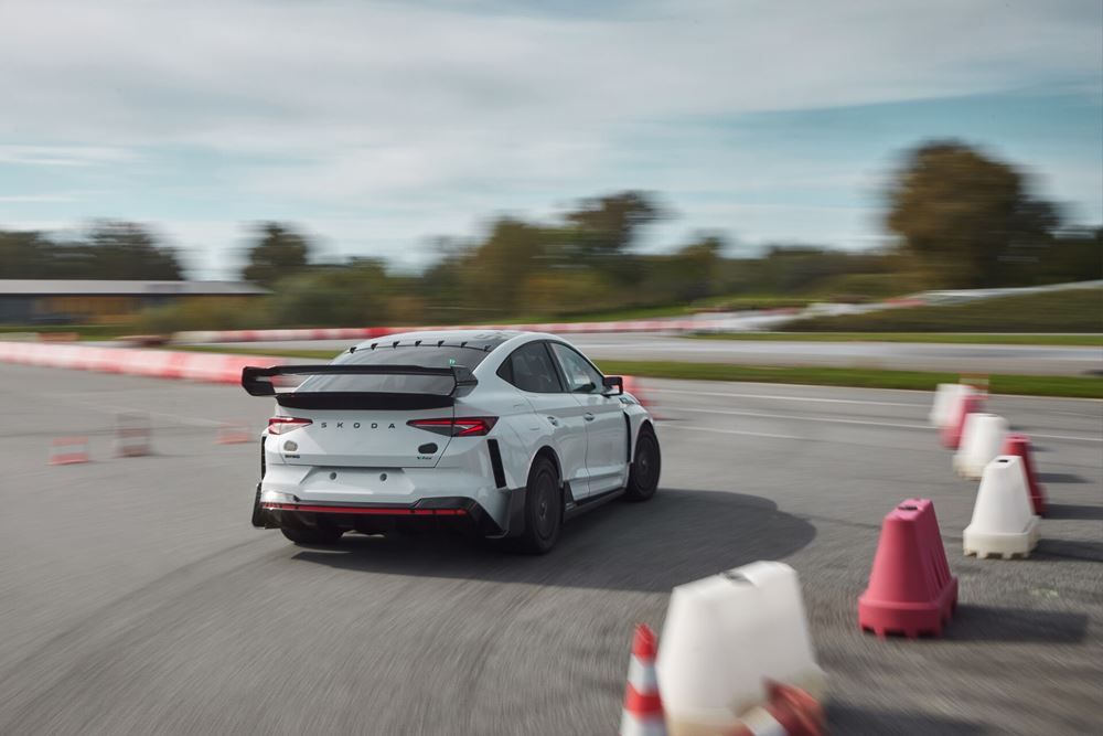 Skoda Enyaq RS Race