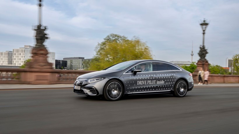 Mercedes drive pilot autonomous