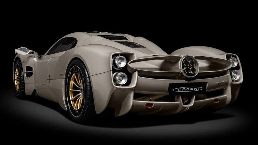 Pagani Utopia by Pocher