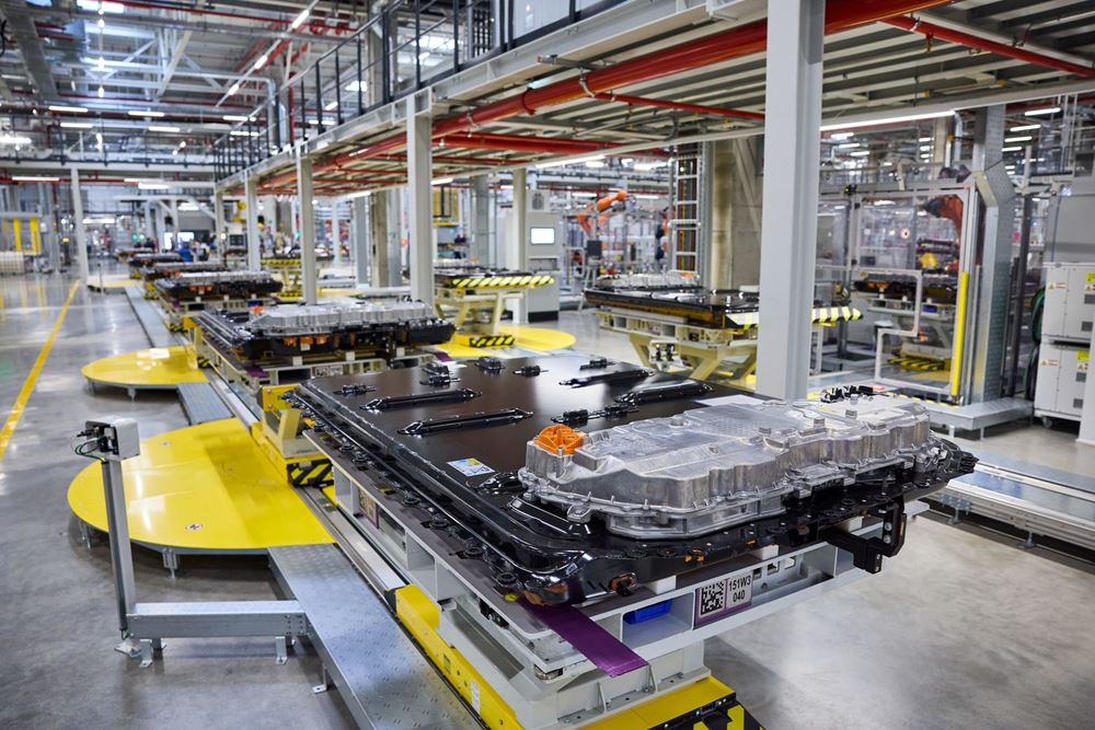 BMW iX3 γραμμή παραγωγής εργοστάσιο Debrecen Ουγγαρία
