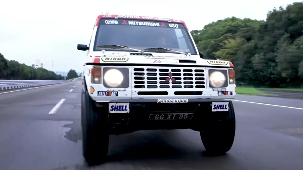 Mitsubishi Pajero Evolution Dakar Restoration
