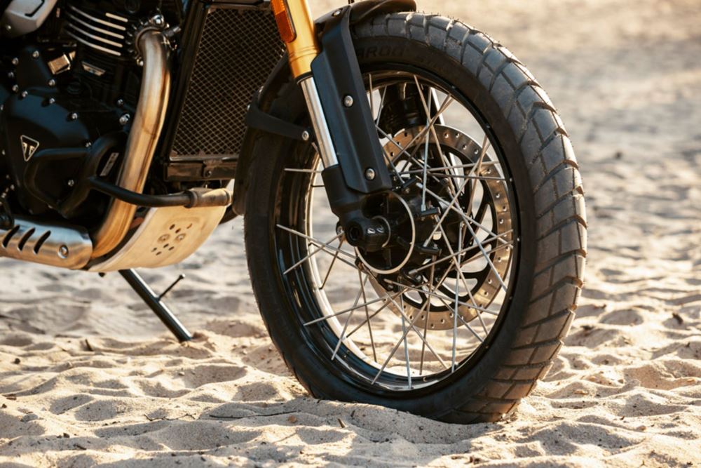 Triumph Scrambler 400XC MY26