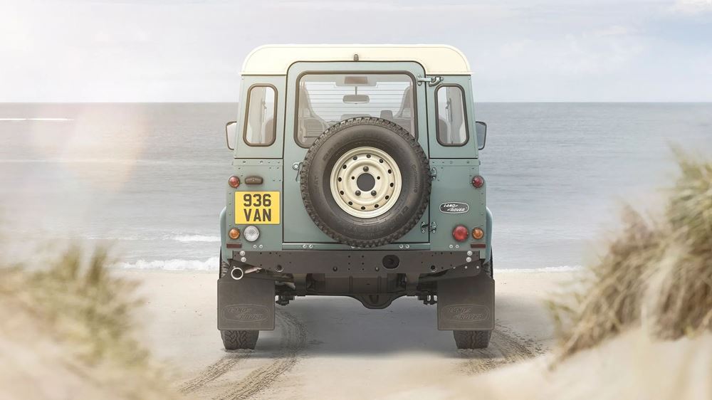 Land Rover Classic Defender V8