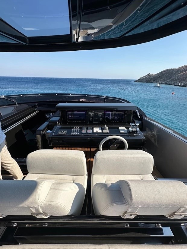 Range Rover House Mykonos 2025
