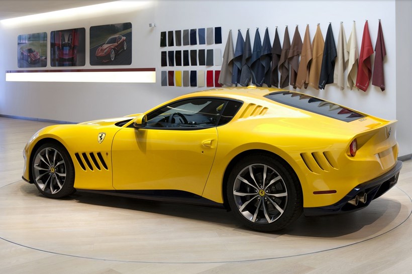 Ferrari SP 275 RW competizione