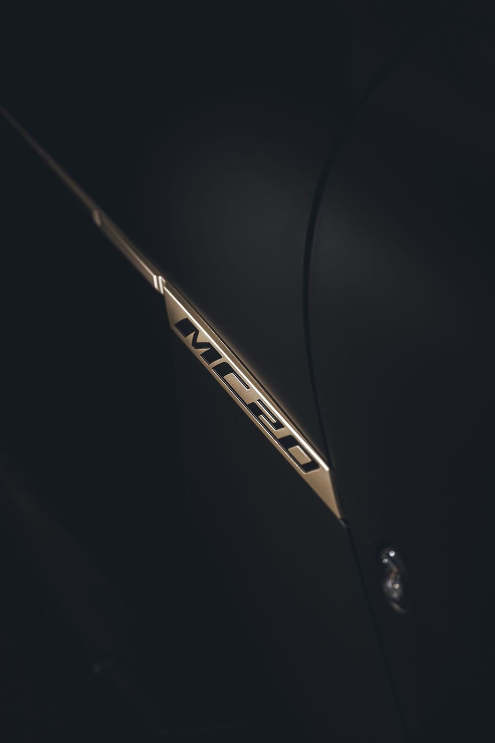 Maserati MC20 Notte