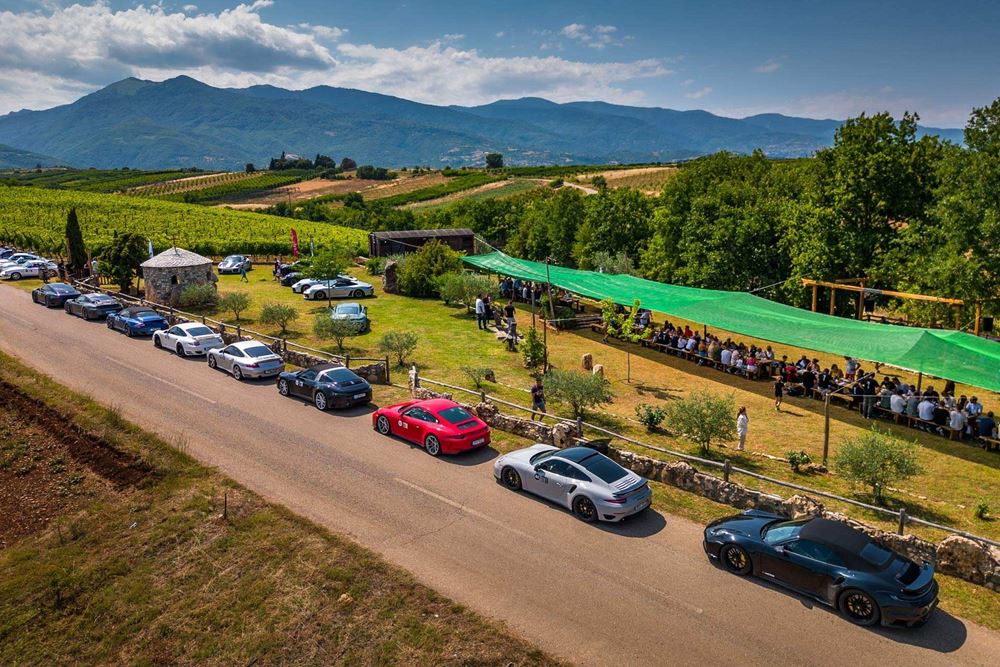 Porsche 911 Roadtour 2025