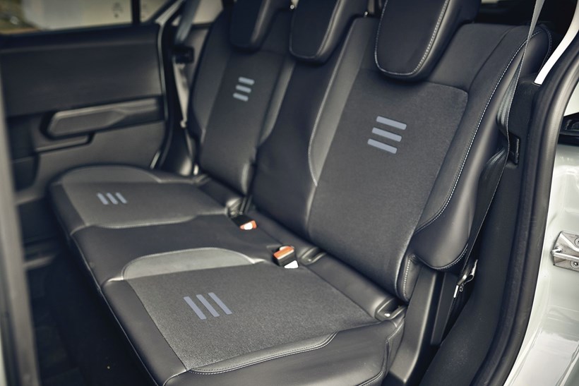 Ford E-Tourneo Courier 2023