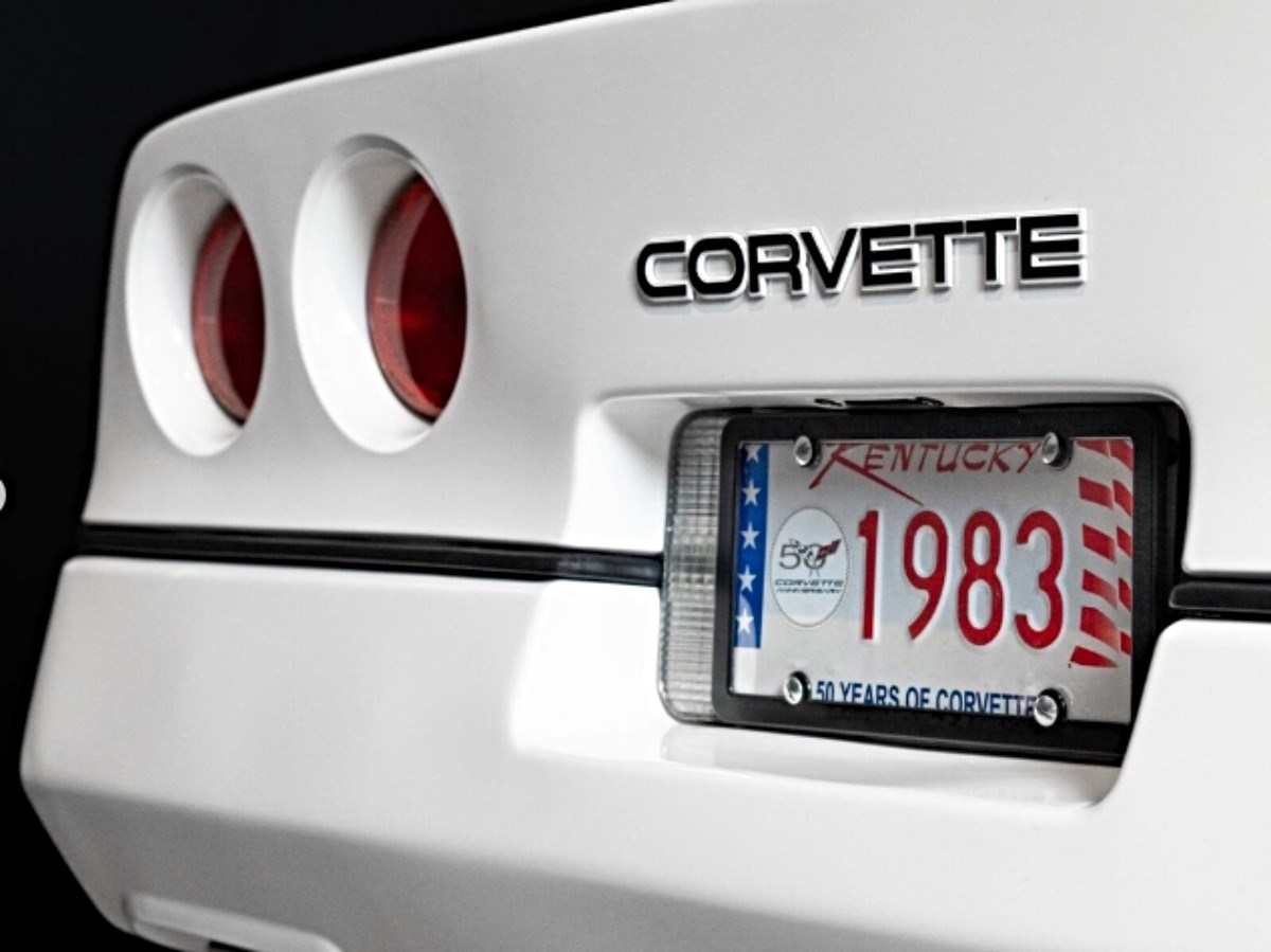 Chevrolet Corvette 1983