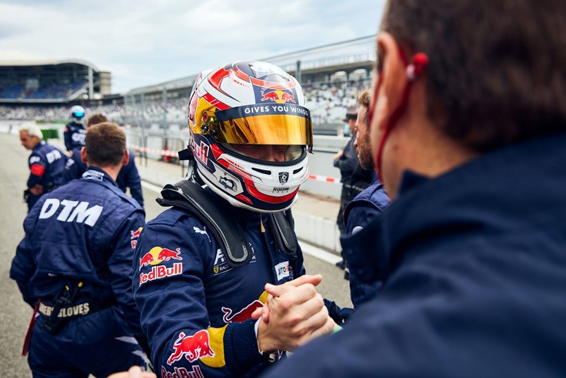 Liam Lawson Red Bull