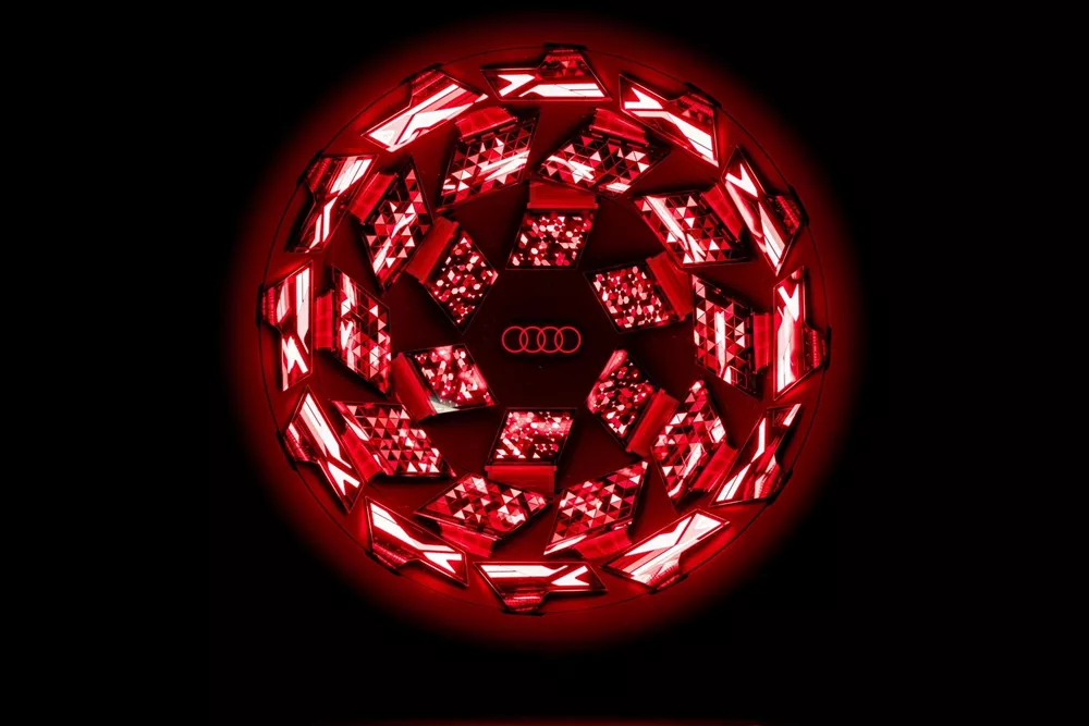 Audi Q9 φώτα OLED