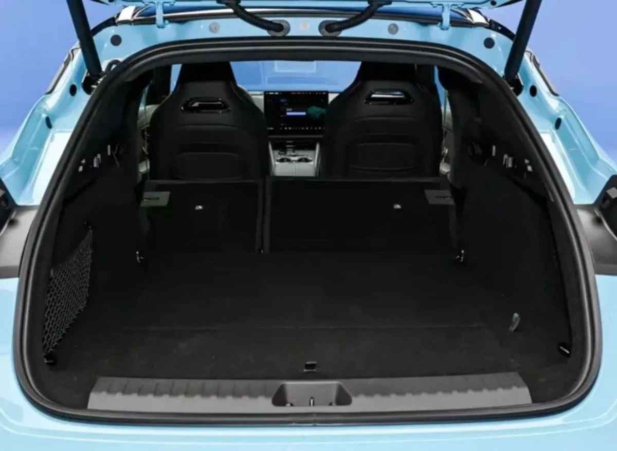 Lynk & Co 07 GT