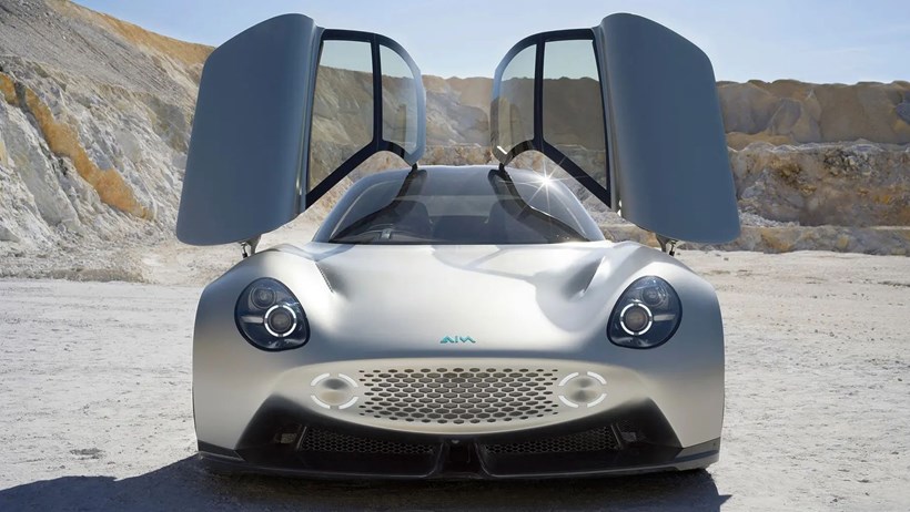 AIM EV Sport 01